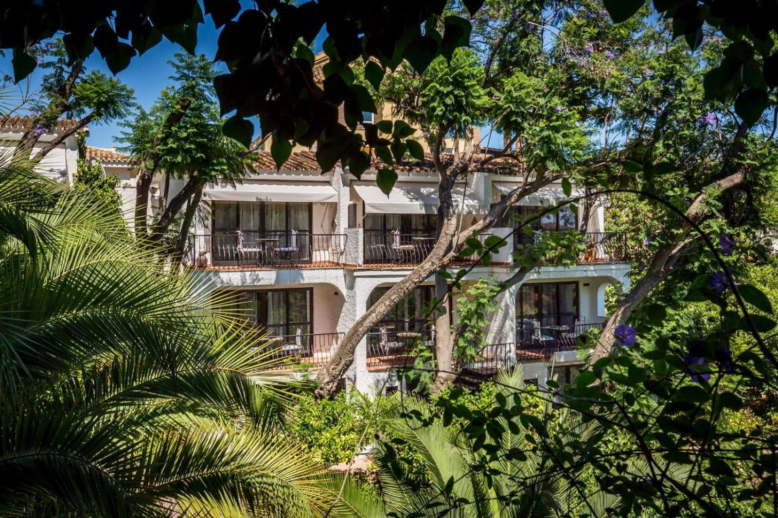 Boutique Hotel Las Islas (Adults Only) Фуэнхирола Экстерьер фото